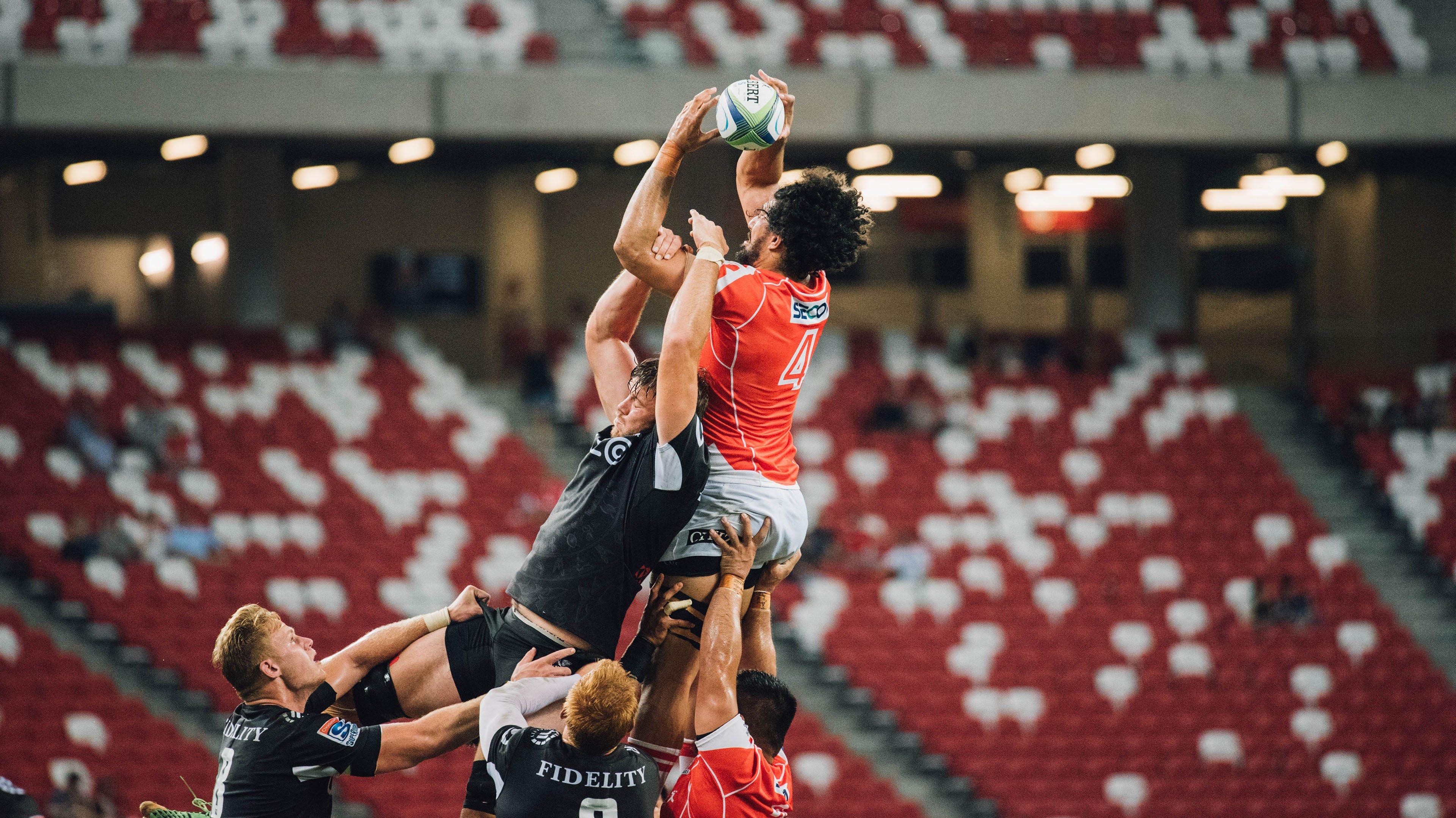 肥皂剧神转折!姆巴佩回归巴黎一线队训练,续约大戏迎来惊天逆转?